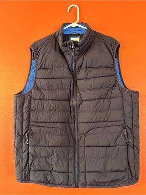 Men's Quilted Puffer Vest - Navy Blue with bright Blue Lining